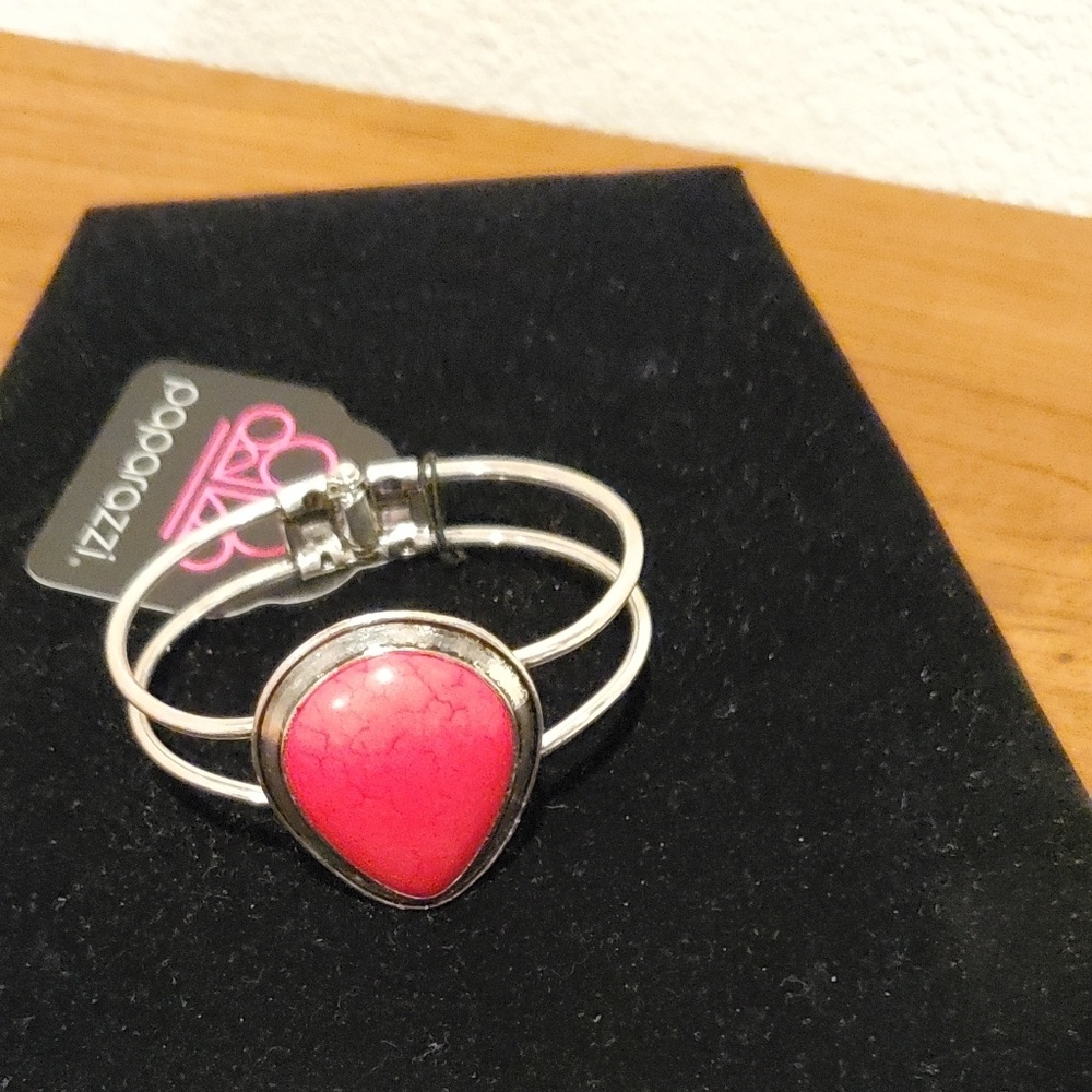 Teardrop bracelet